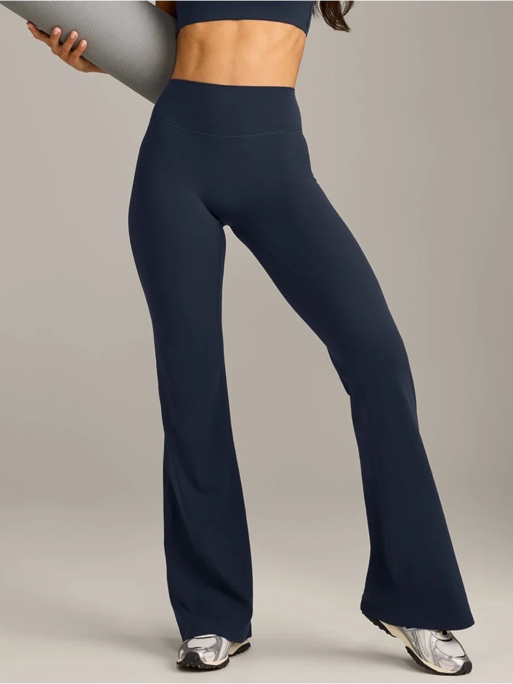 Oner Active Soft Motion Flared Bottoms |
US XL / UK XXL | True Blue
